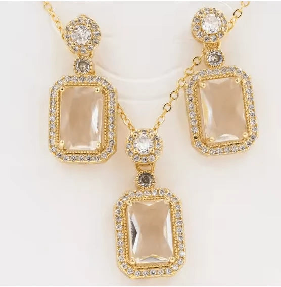 Royal & Luxury Gemstone Jewelry Set – Elegant Necklace & Earrings