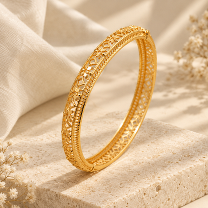 Gold Platted - Beautiful Women's Fashion Bangle - A stylish bangle that adds a contemporary touch to any outfit.