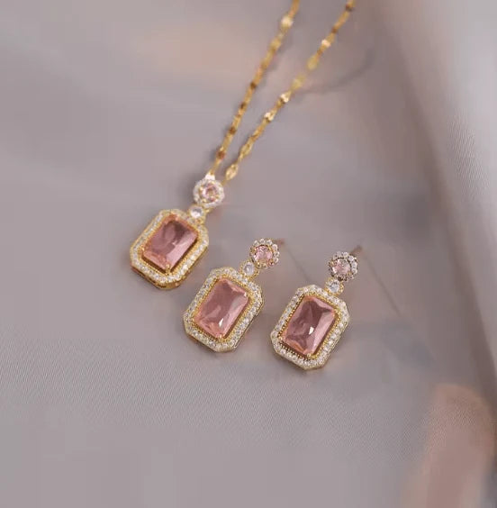 Royal & Luxury Gemstone Jewelry Set – Elegant Necklace & Earrings