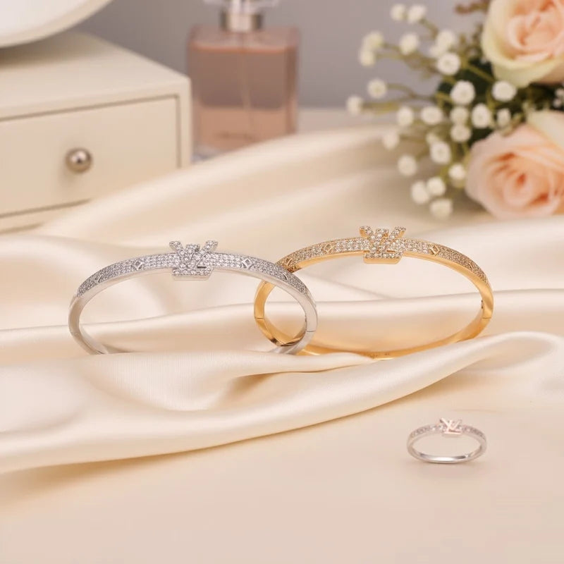 Gold Platted & Luxury  LV-Inspired Crown Bangle & Ring Set - Premium Appearance